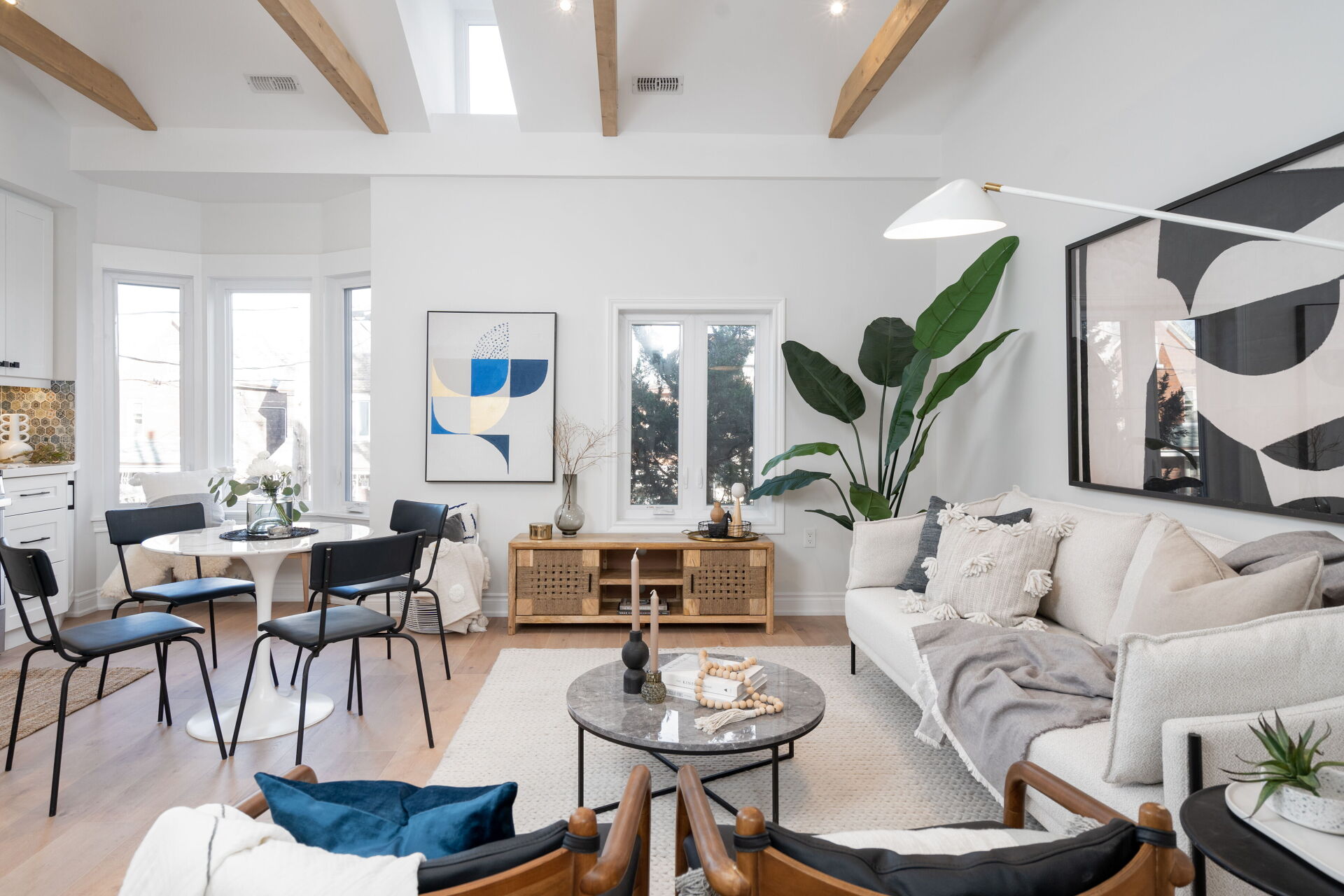 Toronto Multi-Unit property investment in downtown Toronto